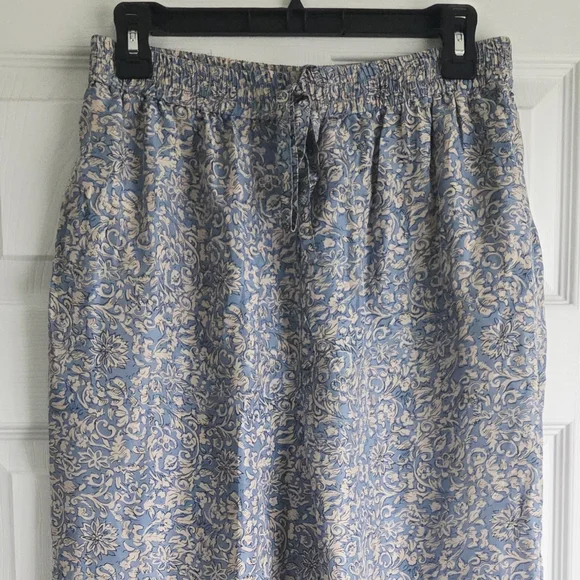 Melrose Studio ✨️ Silk Floral Women's Pants Size M - Picture 2 of 8
